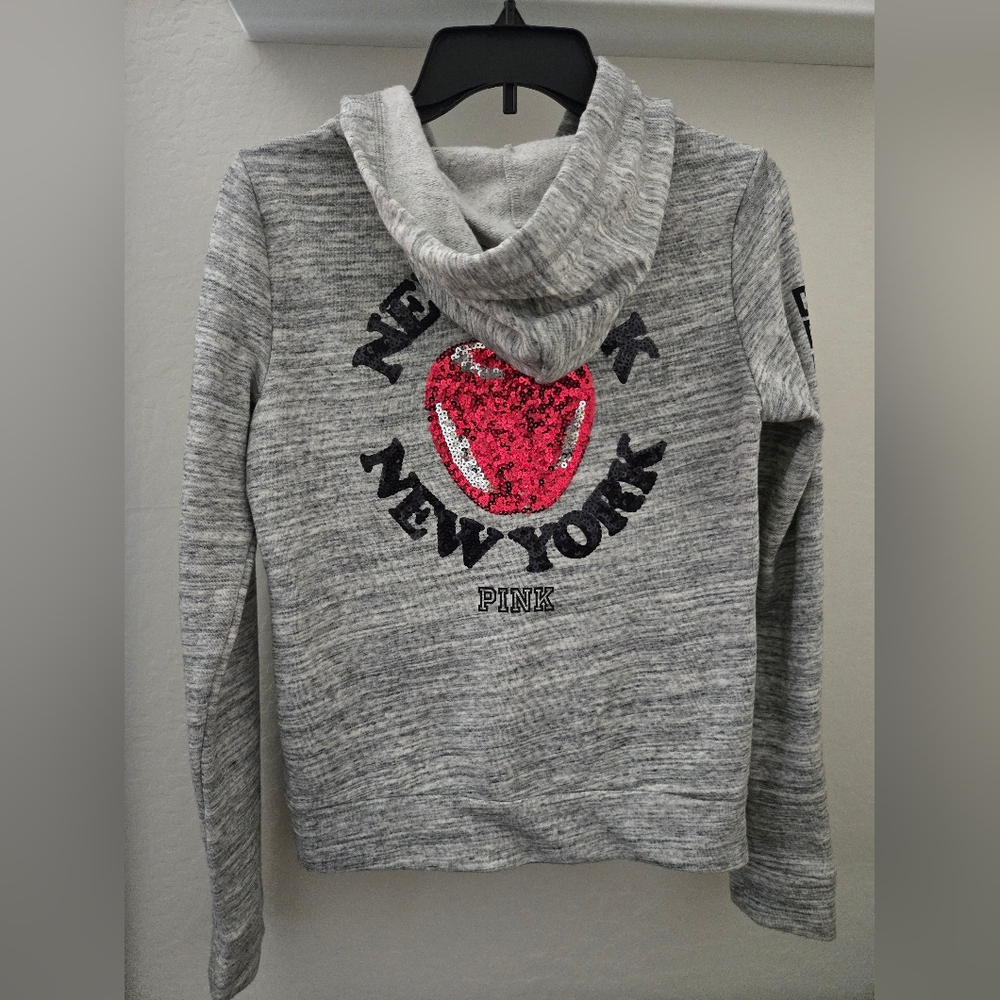 VS Pink New York Apple Destination Hoodie.  (LIMITED EDITION) - Picture 4 of 7